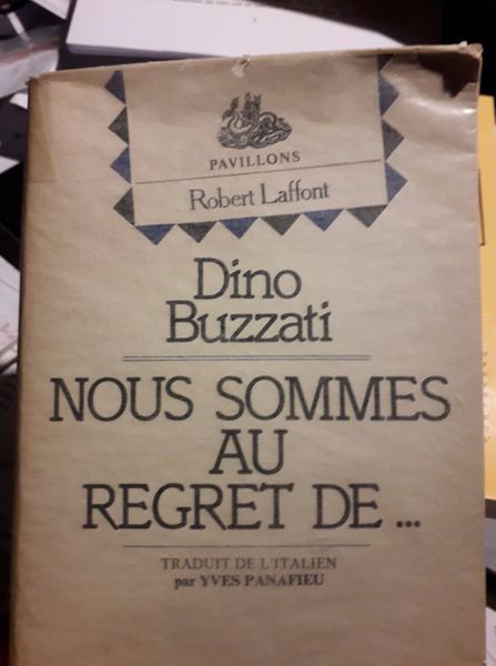 Nous sommes au regret de...